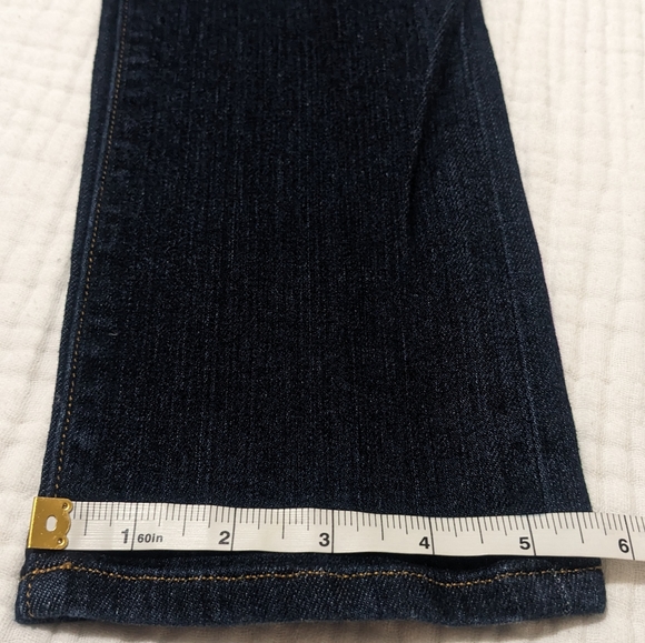 ⭐ BOGO BDG drainpipe high rise jeans - Picture 6 of 9